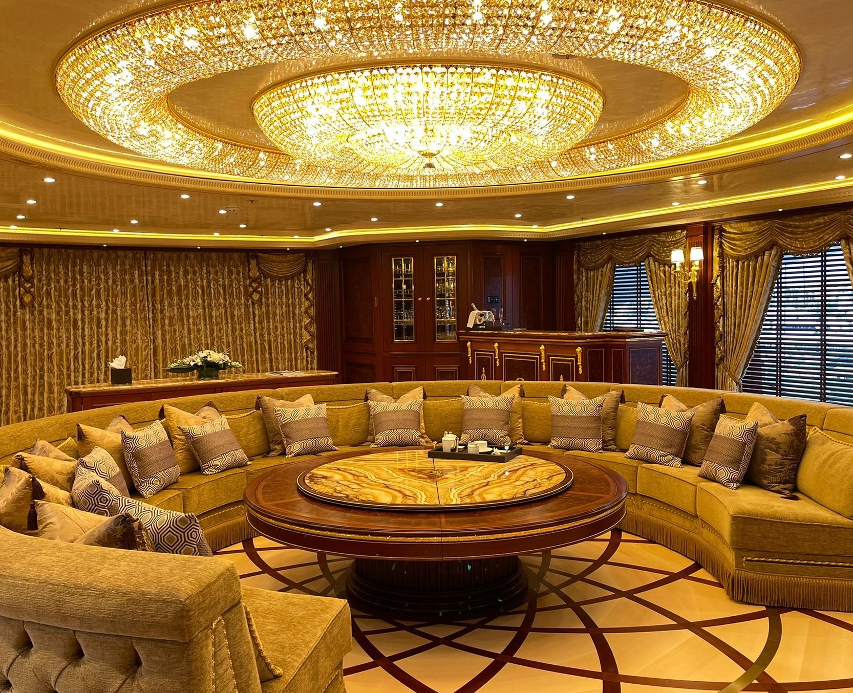 S/Y Black Pearl Superyacht Connections